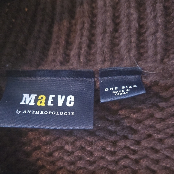 Maeve Brown Cardigan with Red Bows - Picture 3 of 3